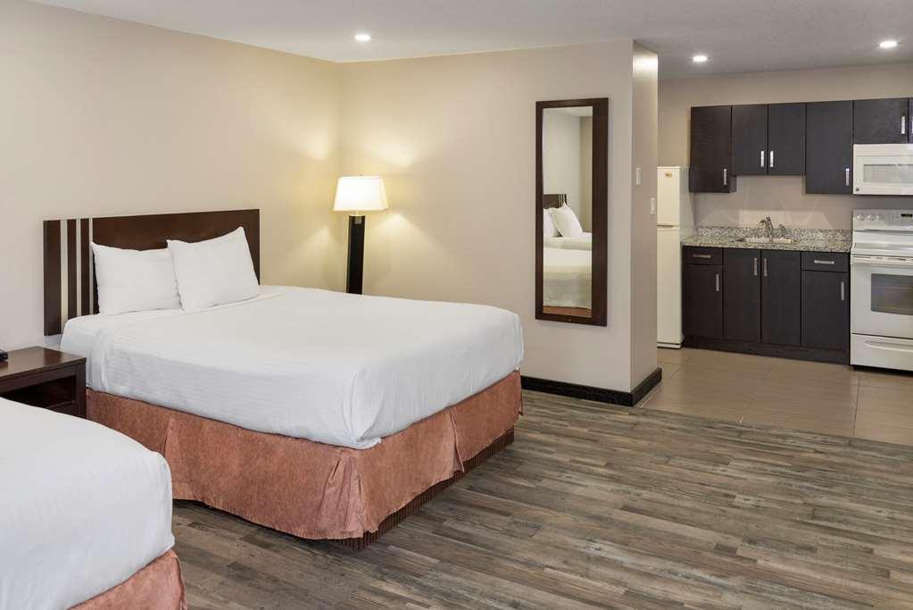Econo Lodge Inn & Suites Medicine Hat Zimmer foto
