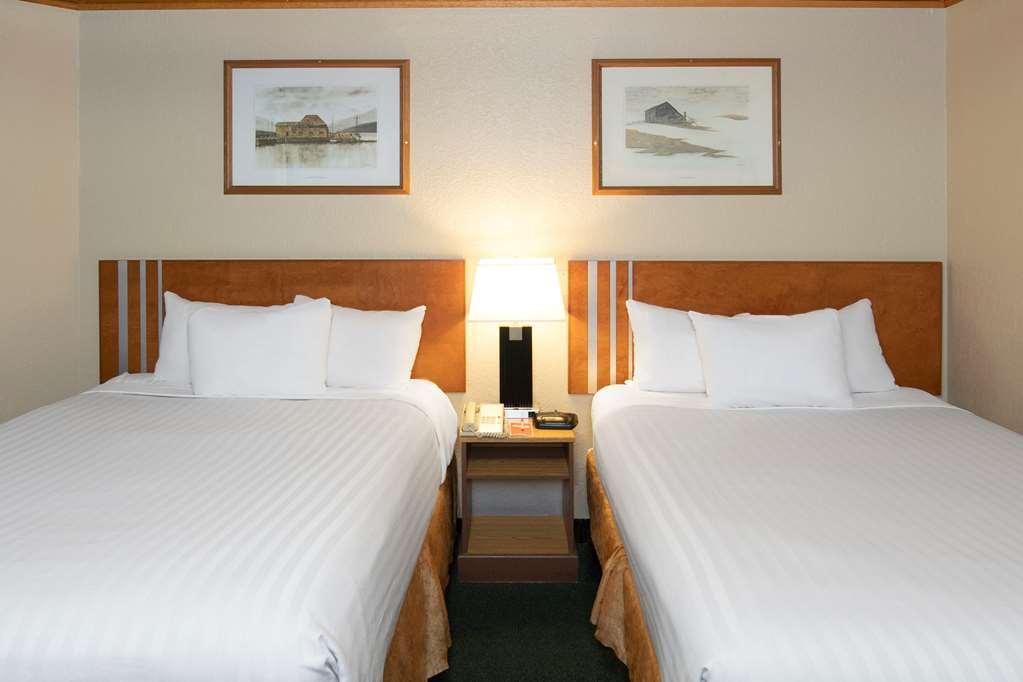 Econo Lodge Inn & Suites Medicine Hat Zimmer foto