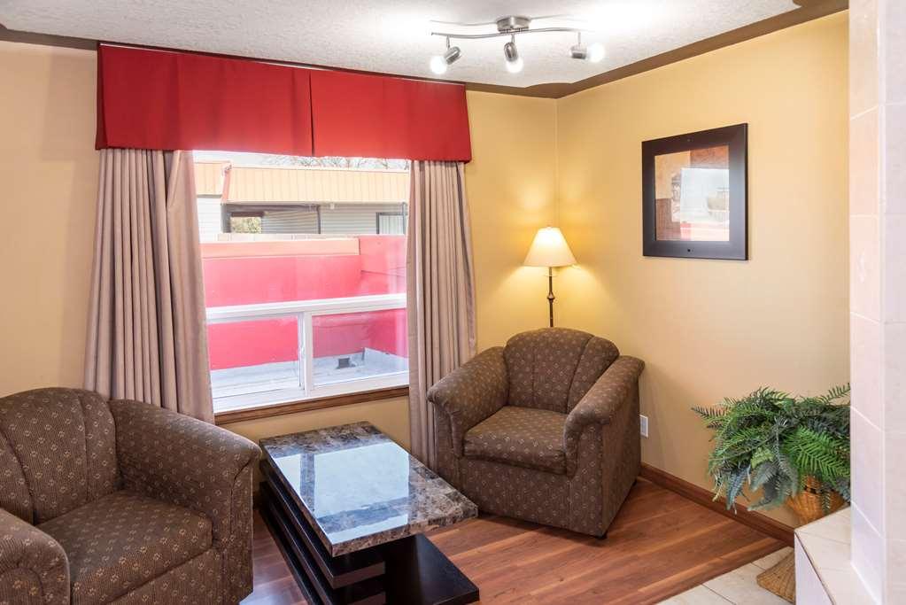 Econo Lodge Inn & Suites Medicine Hat Zimmer foto