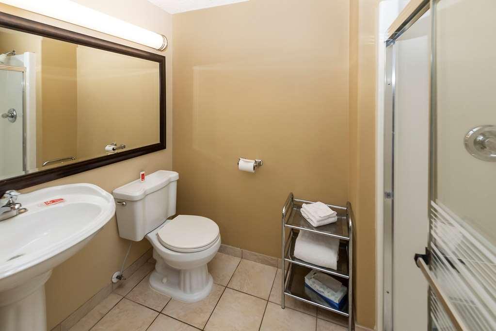 Econo Lodge Inn & Suites Medicine Hat Zimmer foto
