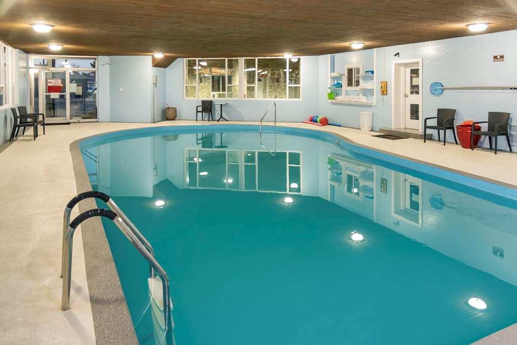 Econo Lodge Inn & Suites Medicine Hat Einrichtungen foto